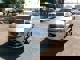 Used 2015 Ford Taurus SE image 2