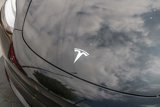 Used 2020 Tesla Model 3 Standard Range Plus image 5