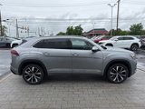 Used 2024 Volkswagen Atlas Cross Sport SEL Premium R-Line image 4