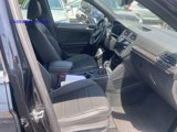 Used 2022 Volkswagen Tiguan SEL R-Line image 3