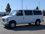 Used 2003 Ford E-350 and Econoline 350 XLT image 2
