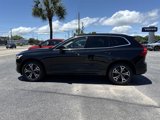 Used 2022 Volvo XC60 B5 Momentum w/ Climate Package image 2