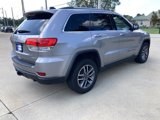 Used 2019 Jeep Grand Cherokee Laredo w/ Laredo X Package image 5