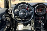 Used 2017 MINI Cooper 4-Door Hardtop image 5