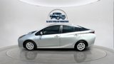 Used 2017 Toyota Prius Two image 2