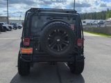 Used 2014 Jeep Wrangler Unlimited Rubicon w/ Connectivity Group image 5