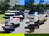 Used 2018 Ford Explorer Limited image 4