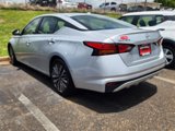 Used 2023 Nissan Altima 2.5 SV image 4