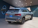 Certified 2024 Volkswagen Taos SE image 5