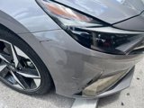 Used 2022 Hyundai Elantra Limited w/ Preferred Accessory Package image 3