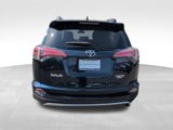 Used 2018 Toyota RAV4 XLE image 5