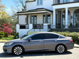 Used 2017 Honda Accord Hybrid Sedan image 2
