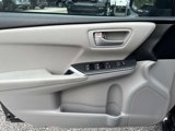 Used 2015 Toyota Camry LE image 5