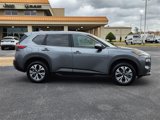 Used 2023 Nissan Rogue SV image 3