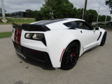 Used 2015 Chevrolet Corvette Z06 w/ 3LZ Preferred Equipment Group image 5