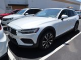 Used 2021 Volvo V60 T5 Cross Country image 2