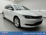 Used 2016 Chrysler 200 Limited w/ Convenience Group image 3