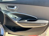 Used 2017 Hyundai Santa Fe SE image 3