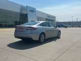 Used 2020 Ford Fusion SE image 3