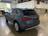 Used 2018 Audi Q5 Prestige w/ Prestige Package image 3