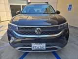Used 2022 Volkswagen Taos SE image 2