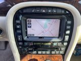 Used 2004 Jaguar XJ8 image 4