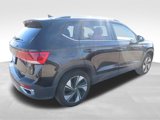 Used 2024 Volkswagen Taos SE image 4