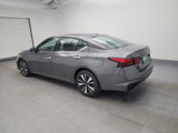Used 2022 Nissan Altima 2.5 SV image 3