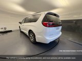 Used 2023 Chrysler Pacifica Limited image 5