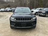 Used 2023 Jeep Grand Cherokee Laredo image 3