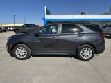 Used 2023 Chevrolet Equinox LT image 2