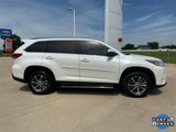 Used 2019 Toyota Highlander XLE image 4