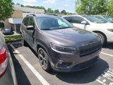 Used 2020 Jeep Cherokee Latitude Plus image 3