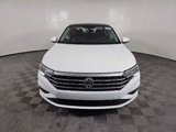 Used 2021 Volkswagen Jetta SE w/ SE Cold Weather Package image 2