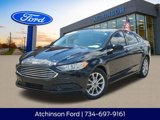 Used 2017 Ford Fusion SE image 1