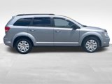Used 2018 Dodge Journey SE image 2