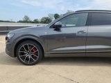 Used 2020 Audi Q8 Prestige w/ Prestige Package image 6