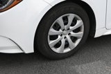 Used 2020 Toyota Corolla LE image 5