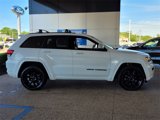 Used 2018 Jeep Grand Cherokee Altitude image 2