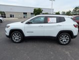 Used 2022 Jeep Compass Latitude image 5