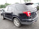 Used 2018 Ford Explorer XLT w/ Equipment Group 202A image 3