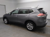 Used 2015 Nissan Rogue SV image 3