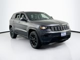 Used 2021 Jeep Grand Cherokee Laredo X image 3