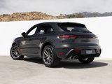 Certified 2022 Porsche Macan S image 3