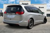 Used 2020 Chrysler Pacifica Touring-L w/ Advanced Safetytec Group image 2