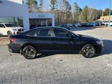 Used 2024 Volkswagen Jetta SE image 2