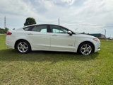 Used 2018 Ford Fusion SE image 2