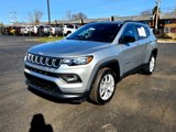 New 2023 Jeep Compass Latitude w/ Sun and Sound Group image 3