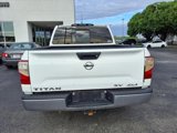 Used 2017 Nissan Titan SV image 4