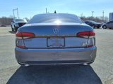 Used 2021 Volkswagen Passat 2.0T SE image 5